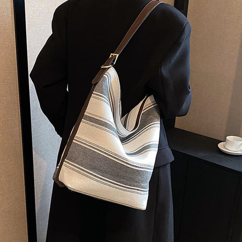 Artistic Striped Hand-Carrying Bag For Women