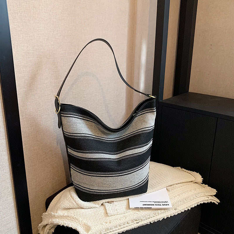 Artistic Striped Hand-Carrying Bag For Women